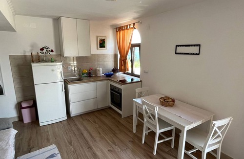 Cove Tri Zala (Zrnovo) Apartment | Cozy Apartment for Two in Beautiful Korčula with Breakfast