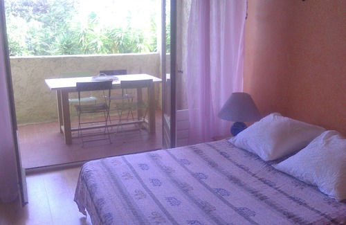 Erbalunga Apartment | Top-Rated Oceanfront Apartment with Pool & Pet-Friendly Amenities
