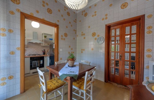 Giorgilorio Apartment | Charming apartment in a villa of about 60 sqm, able to accommodate up to 4 people, located on the mezzanine floor (accessible via steps).The house is located in Surbo, a town a few km from Lecce, in a residential but well-served area. In about 10 minutes