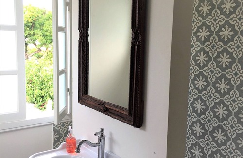 Saint-Denis Apartment | Stunning Apartment in Creole Villa | Central St Denis Escape