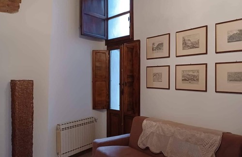 Spoleto Apartment | Medieval Tower Apartment with Breakfast & Family-Friendly Amenities