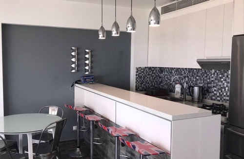 Zouk Mosbeh Apartment | Pet-Friendly 2-Bed Apartment with Sea View in Siwar Complex