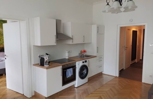 Ottakring Apartment | Explore Arbio I: Family-Friendly Apartment in Ottakring