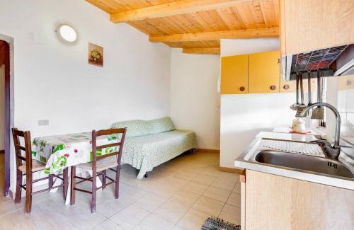 Marina di Pisciotta Apartment | Cozy Apartment with Terrace in Pisciotta - Family & Pet Friendly