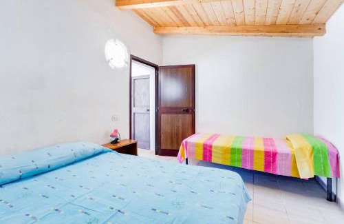 Marina di Pisciotta Apartment | Cozy Apartment with Terrace in Pisciotta - Family & Pet Friendly