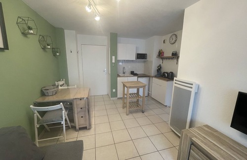 Sete Apartment | Exceptional Apartment in Sète with Ocean Views & Parking