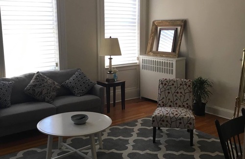 Downtown Apartment | Historic Downtown Frederick Apartment - 9.8 Guest Rated!