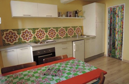 Old Town Apartment | Pet-Friendly Apartment in Nice's Old Town Near Beaches