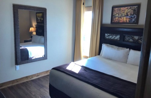 Gatlinburg Resort | Charming apartment with WiFi in Gatlinburg Unit S
