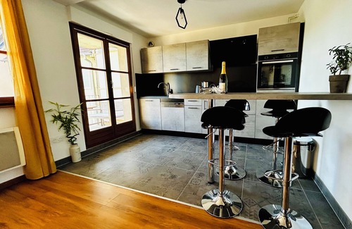 Riquewihr Apartment | Inviting Apartment with Scenic Vineyard View & Great Amenities