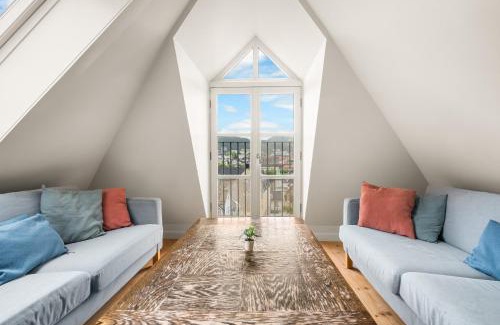 Sentrum Apartment | Inviting Apartment with Breathtaking Views for Families