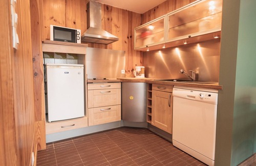 Les Gets Apartment | Cozy Apartment Les Gets with Spa and Pet-Friendly Options