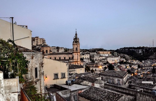 Modica House | Idyllic Artist's Retreat with Breathtaking Views in Modica