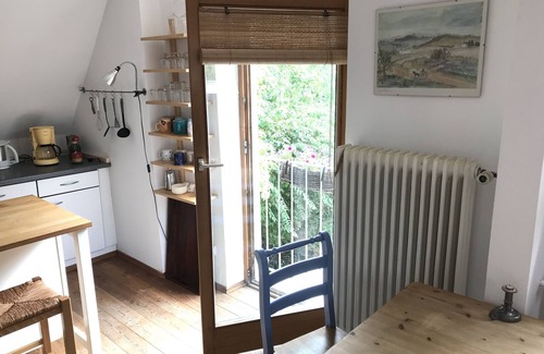 Forstenried House | Cozy Attic Apartment on Munich's Beautiful Outskirts