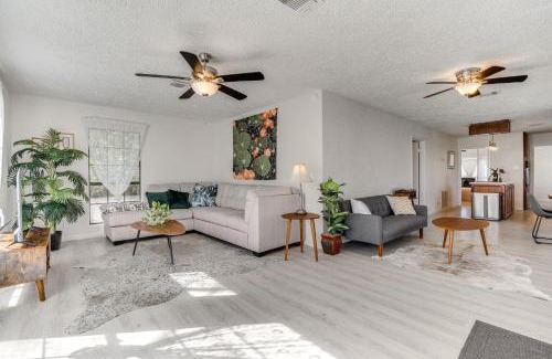 West Oak Hill House | Inviting Austin Retreat on 2 Acres, Close to Downtown!