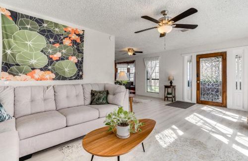 West Oak Hill House | Inviting Austin Retreat on 2 Acres, Close to Downtown!