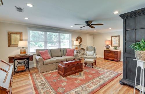 Bamberg House | Cozy Bamberg Retreat Steps from Medical Centers