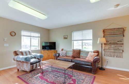 Boulder Apartment | Inviting Barn Apartment in Boulder: Gateway to Nature Awaits!