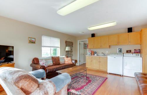 Boulder Apartment | Inviting Barn Apartment in Boulder: Gateway to Nature Awaits!