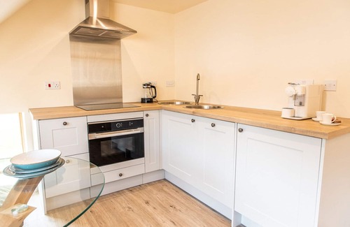 Preston House | Beautiful Barn Retreat in the Heart of Kent Countryside