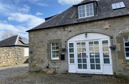 Kilmarnock House | Pet-Friendly Barn Conversion on Private Estate - Rated 9.7/10