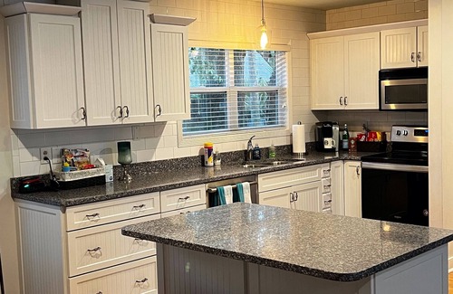 North Forest Beach House | Cozy Beach Retreat: Walk to the Ocean with Stunning Views!
