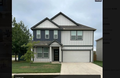 Austin House | Charming bedroom house in amazing Austin. Located next to the Tesla Gigafactory.