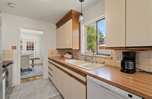 Cheyenne House | Beautiful Brick Home in The Avenues Near Frontier Park