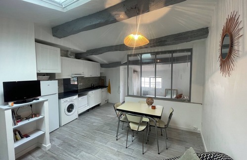 La Cadiere-d'Azur Apartment | Charming, bright studio in the heart of the picturesque village of La Cadière-d'Azur