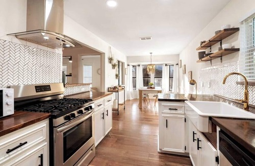 Round Rock House | Bright Oasis with Pool, Spa & Family-Friendly Amenities