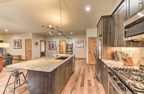 Buena Vista House | Inviting Buena Vista Home Steps from Main Street with Spa