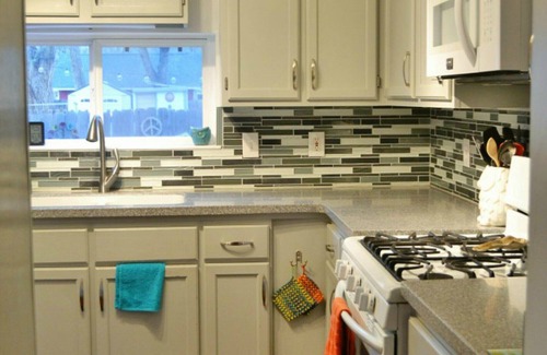 Martinez Park House | Ideal Bungalow in Old Town with Pool and Spa Access