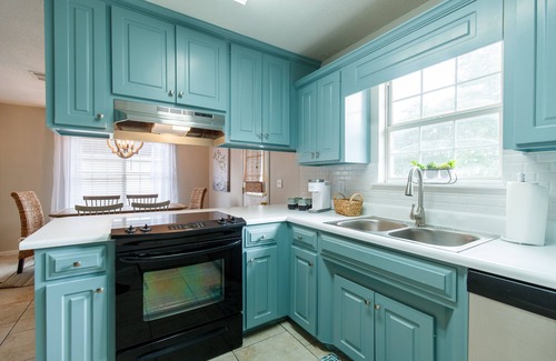Valdosta House | Pet-Friendly Bungalow Near Moody AFB & Freedom Park
