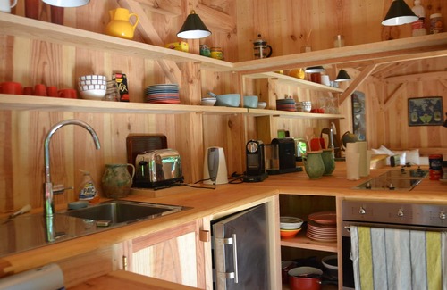 Cap-Ferret Cabin | Inviting Cabanon Steps from Cap Ferret Market with Kitchen