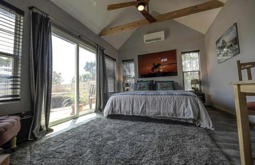 Wimberley House | Charming Cabin Rental with a Private Hot Tub near Canyon Lake, Texas