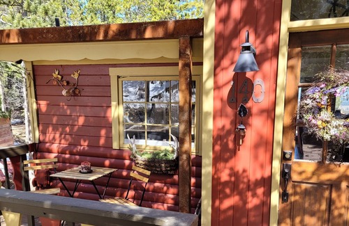 Coal Creek Cabin | Charming cabin with Continental Divide views for miles
