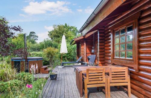 Hoeve Strand House | Discover Comfort at Sandgrdsvej 14, Asns with Hot Tub