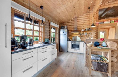 Hoeve Strand House | Discover Comfort at Sandgrdsvej 14, Asns with Hot Tub