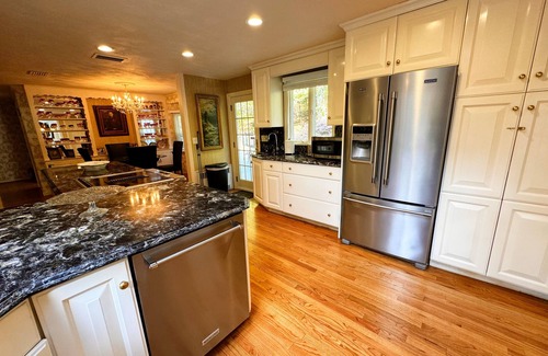 Cobalt House | Exquisite Castle Cottage with Pool & Pet-Friendly Amenities