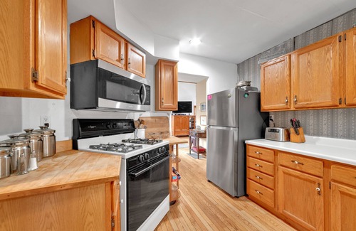 Hobart House | Charming Catskill Mountain Retreat 3 Bedroom Home