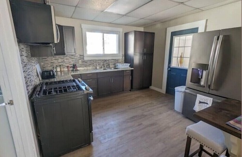 Hillsdale House | Cozy Century Home Near Downtown Hillsdale with Kitchen Access
