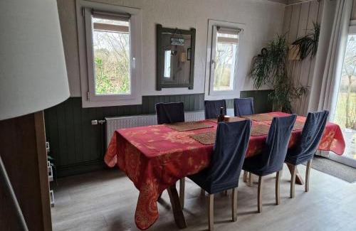 Transinne Ski Chalet | Serene Chalet in Transinne with Pet-Friendly Patio