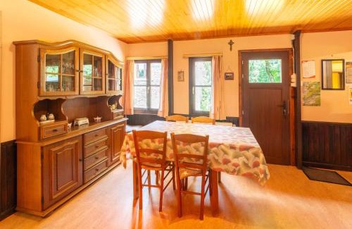 Petit-Thier Ski Chalet | Charming Chalet in Vielsalm with Expansive Garden Retreat