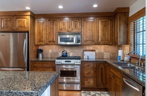Tamarack Ski Chalet | Family-Friendly Ace 3BR Chalet at Tamarack Resort