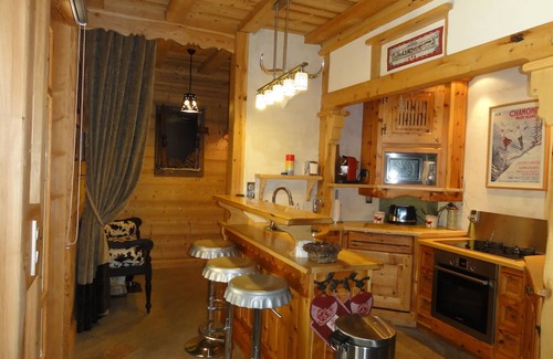Montgenevre Ski Chalet | Scenic Chalet with Breathtaking Lake Views & Spa Amenities