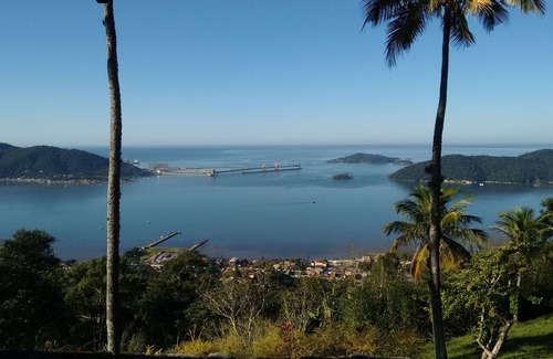 Coroa Grande Ski Chalet | Scenic Chalet with Panoramic Veranda and Ocean Views