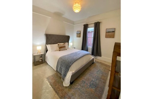 Petaluma House | Chic Craftsman Hotel in Downtown Petaluma - Top-Rated Stay