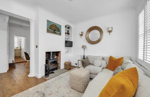 Long Melford House | Inviting Church Walk, Long Melford - Pet and Child Friendly Stay