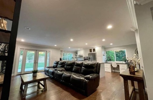 Claremont House | Relaxing Claremont 4BR Home with Private Pool & Spa