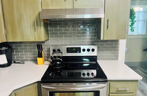 Louisville House | Charming, Clean 3BR Family Home w/Hot Tub – Walk to Main Street